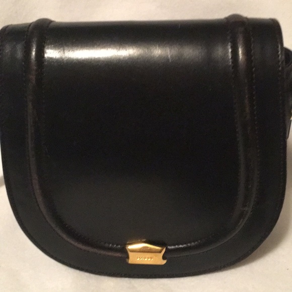 bally purse